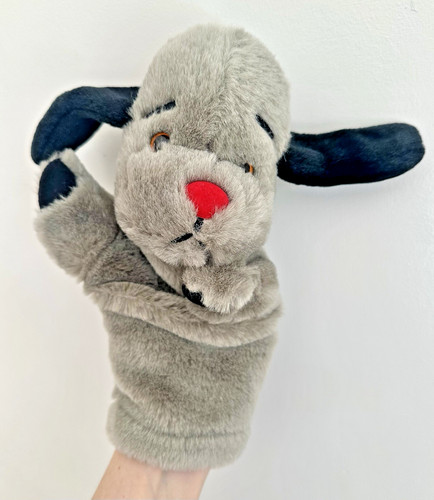 Sweep dog hand - dog,