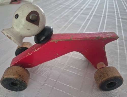 Vintage wooden pull - pull-along, dog